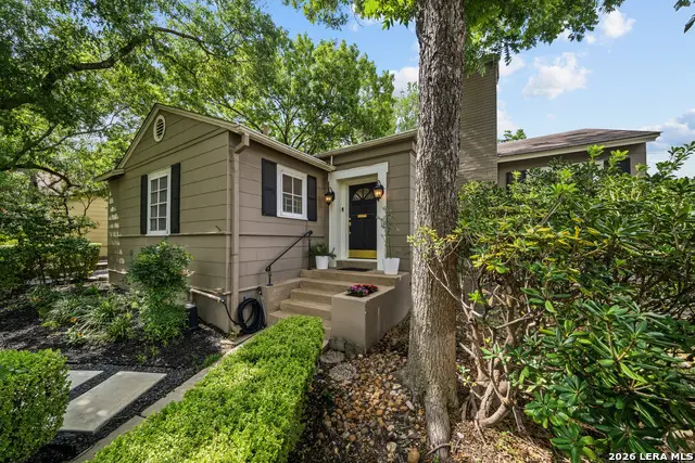 330 W Agarita Ave, San Antonio, TX 78212 - #1