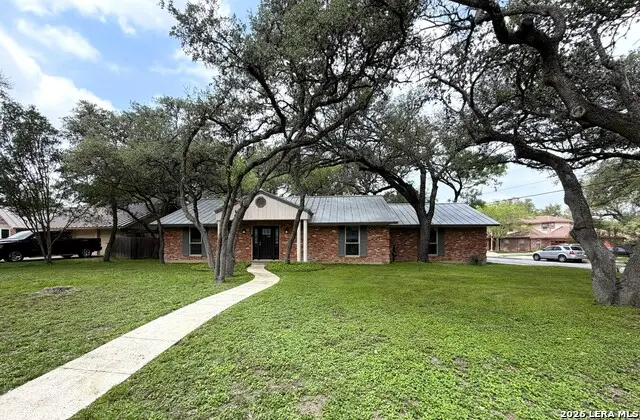 903 Fabulous Dr, San Antonio, TX 78213 - #3