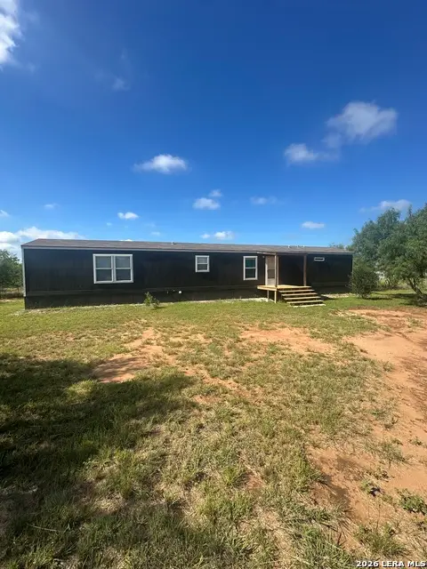 825 County Road 640, Hondo, TX 78861 - #2