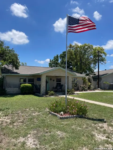 402 County Road 574, Castroville, TX 78009 - #1
