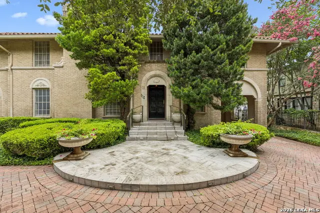 110 Geneseo Rd, Terrell Hills, TX 78209 - #2