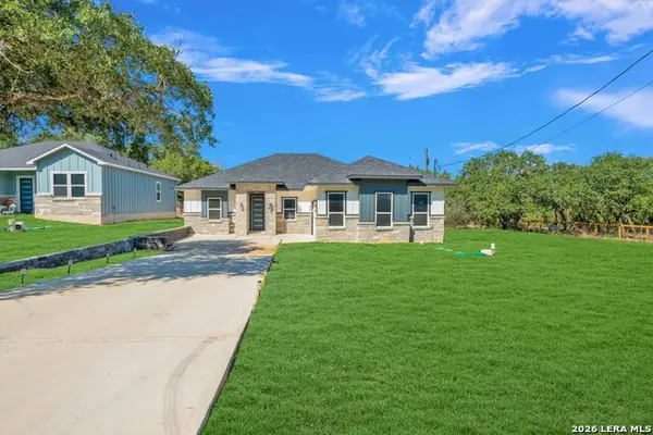 1363 Canyon Edge, Canyon Lake, TX 78133