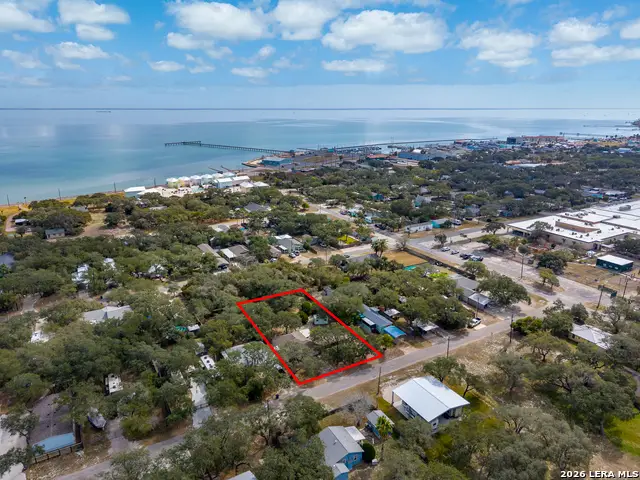 514 N 6th St, Fulton, TX 78358 - #2