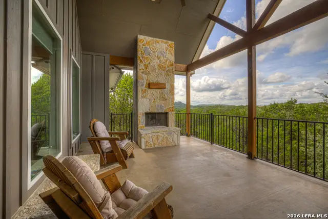 562 Toye Blvd, Canyon Lake, TX 78133 - #1