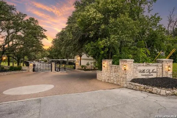 100 Lorenz Rd #503, San Antonio, TX 78209