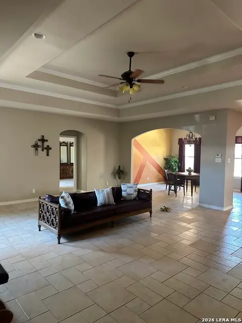 15 Leona Hts, Uvalde, TX 78801 - #3