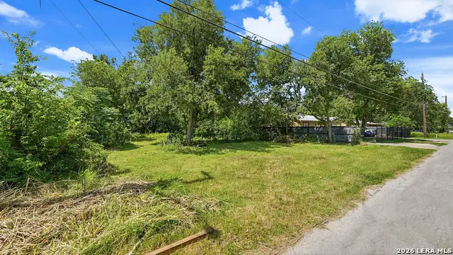 144 Dinn Dr, San Antonio, TX 78218 - #3