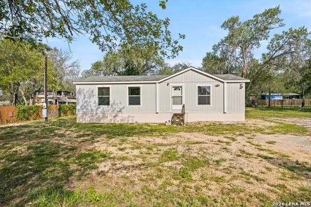 23307 Hickory Shadow, Elmendorf, TX 78112 - #1