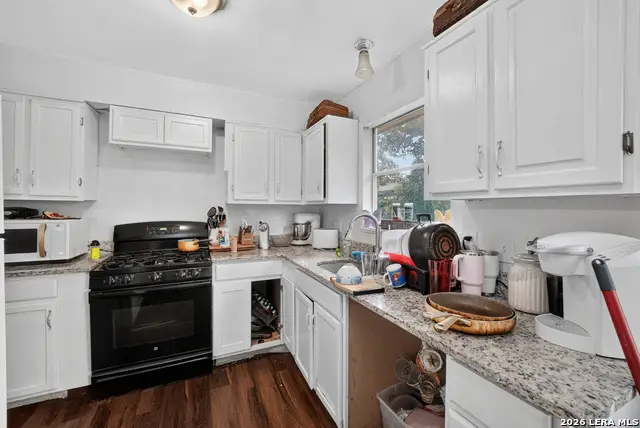 3202 Annarose, San Antonio, TX 78211 - #3