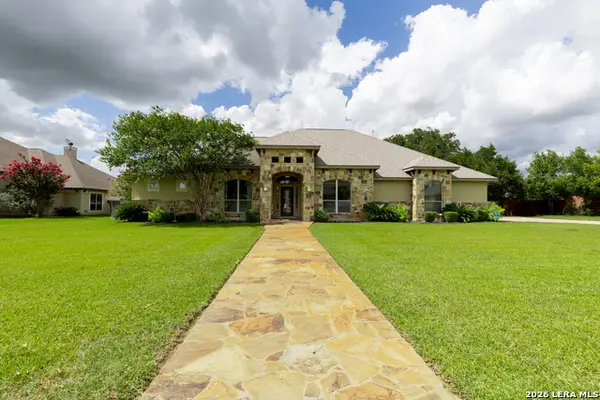 1640 Camden Ln, Pleasanton, TX 78064