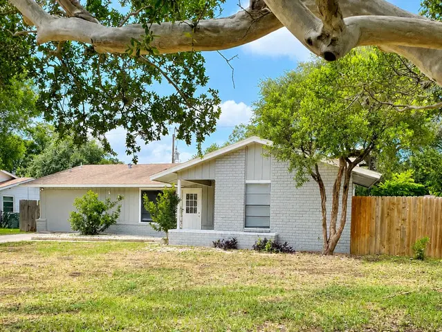 6235 Flint Rock Dr, San Antonio, TX 78238 - #2