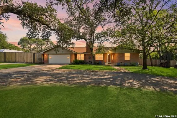 202 Mesa Alta St, San Antonio, TX 78232