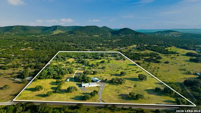 1892 N Thunder Creek Rd, Utopia, TX 78884 - #2