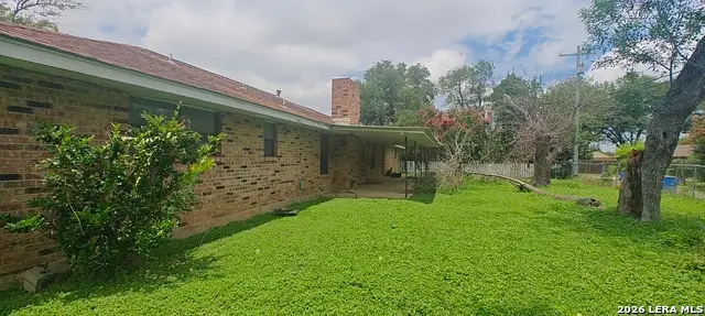 807 Elizabeth, Seguin, TX 78155 - #2