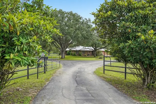 19300 N Fm 81, Hobson, TX 78117 - #3