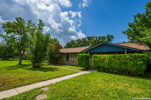 429 Moonwind Dr, Uvalde, TX 78801 - #3
