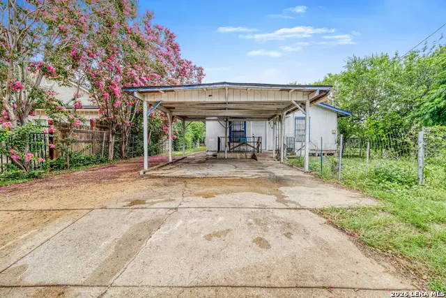 210 Tedder St, San Antonio, TX 78211 - #1