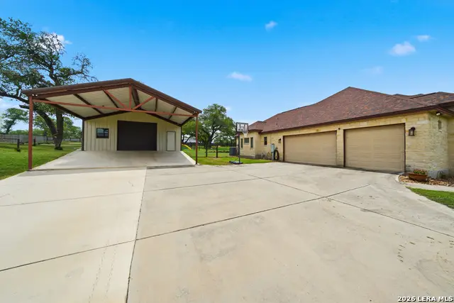 152 Circle Six Dr, La Vernia, TX 78121 - #3