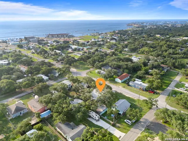 405 Broadway St, Fulton, TX 78358 - #2