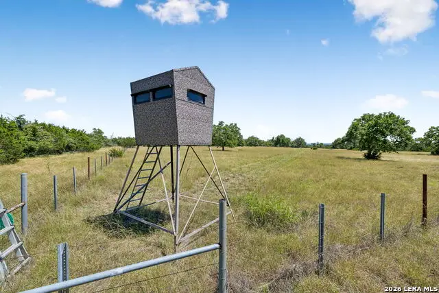 230 Old Roeder Rd Nw, Harper, TX 78631 - #3