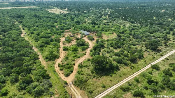 507 Buckhorn Dr, London, TX 76854