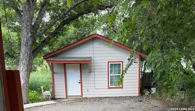 2826 Roselawn Rd, San Antonio, TX 78226 - #3