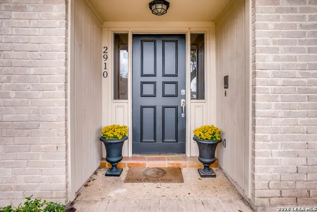 2910 Bee Cave St, San Antonio, TX 78231 - #3