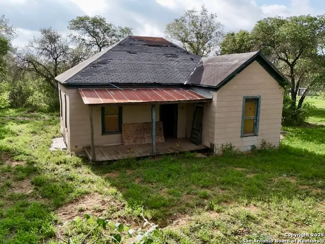 1917 Palo Alto, Von Ormy, TX 78073 - #1