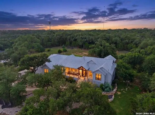 387 Curvatura, New Braunfels, TX 78132 - #1