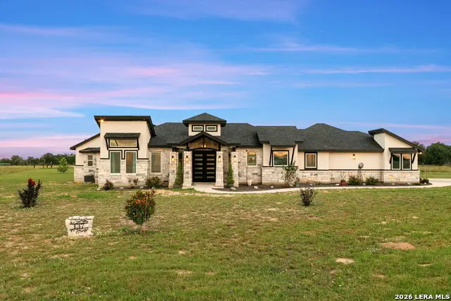 137 Ranchers Way, Floresville, TX 78114 - #1