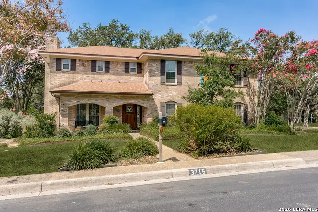 3715 Castle Crest St, San Antonio, TX 78230 - #2