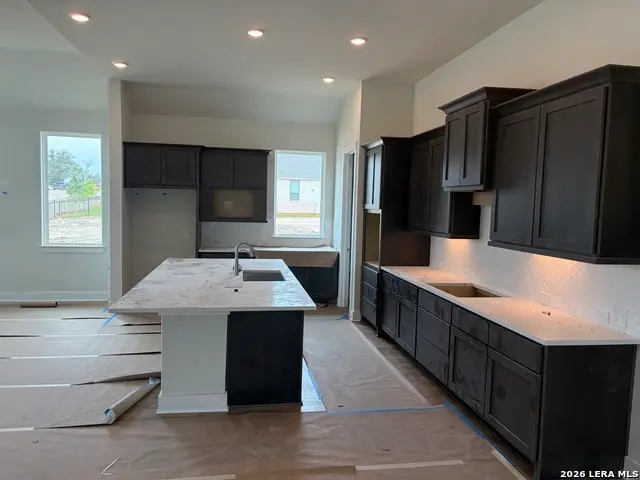 230 Hidalgo, Boerne, TX 78006 - #3