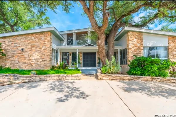 3223 Old Blue Ridge St, San Antonio, TX 78230