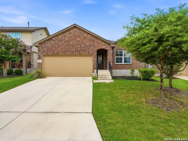 831 Red Crossbill, San Antonio, TX 78253