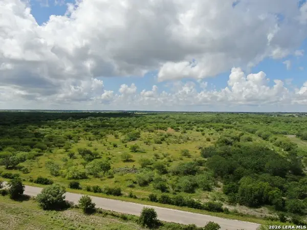 TBD LOT 2 Cr 207, Hobson, TX 78117