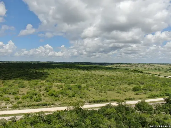 TBD LOT 5 Cr 208, Hobson, TX 78117