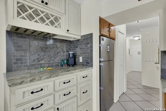 500 N Market # 105, New Braunfels, TX 78130 - #2