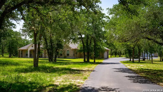 282 Shannon Rdg, Floresville, TX 78114 - #1
