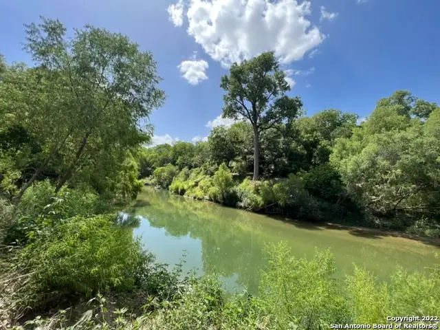 5354 Labus Rd, Elmendorf, TX 78112 - #1