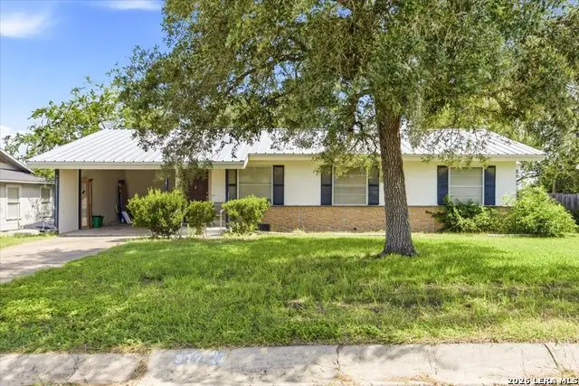 319 Hackberry St, Kenedy, TX 78119 - #1