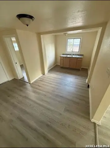 1623 Montezuma St, San Antonio, TX 78207 - #3