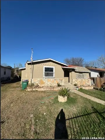 627 Bexar Dr, San Antonio, TX 78228 - #3