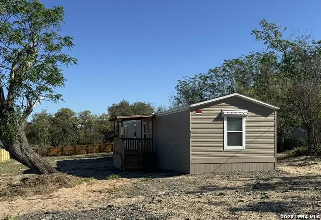 467 Duke Rd, San Antonio, TX 78264 - #1