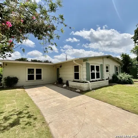 107 Shropshire Dr, San Antonio, TX 78217