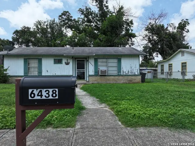 6438 Buena Vista, San Antonio, TX 78237 - #1