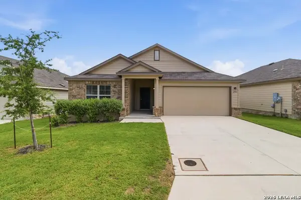 2961 Greenbriar, Seguin, TX 78155