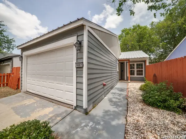 2882 Cherry Field Dr, San Antonio, TX 78245