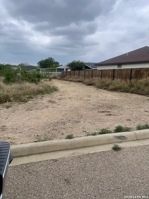 2522 De Leon Drive, Eagle Pass, TX 78852 - #2
