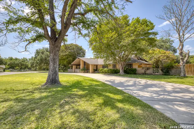 1 El Norte Cir, Uvalde, TX 78801 - #3