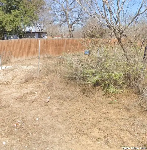 6834 Calle Briseno, San Antonio, TX 78252